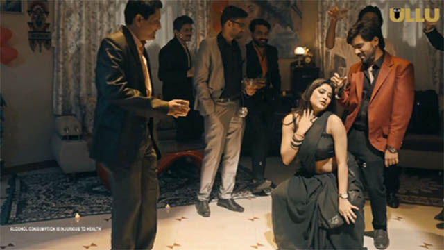 Tere Mere Beech Mein Part 01 – Ep 1 – 2025 – Hot Web Series – Ullu